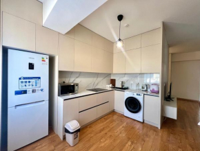 Newly renovated, 2 bedroom apartment in the City centre